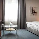 Pfaelzer Hof Gmbh ホテル