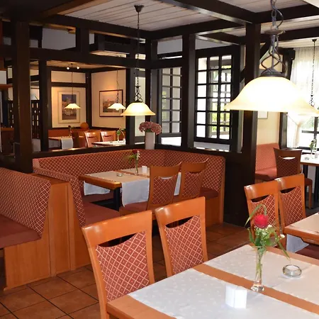 Pfaelzer Hof Gmbh 3* בראונשווייג