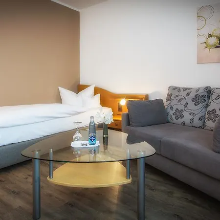 Pfaelzer Hof Gmbh מלון בראונשווייג