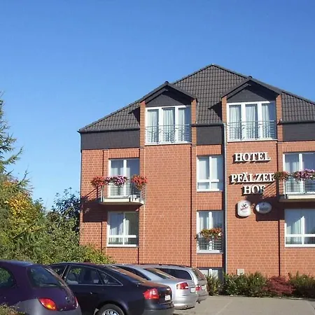 Pfalzer Hof 3*